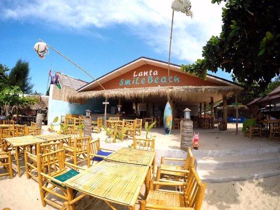Lanta Smile Beach