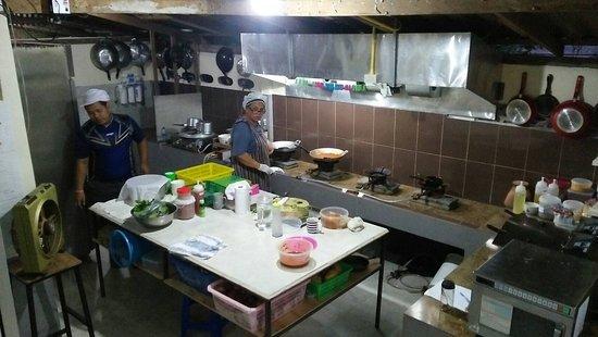 Phet Restaurant