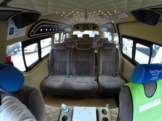 Lanta Taxi Service By Anaphat Transport